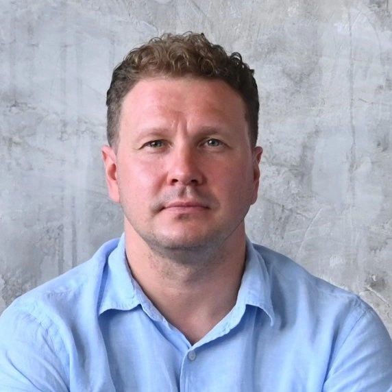 Andrey Lopatin