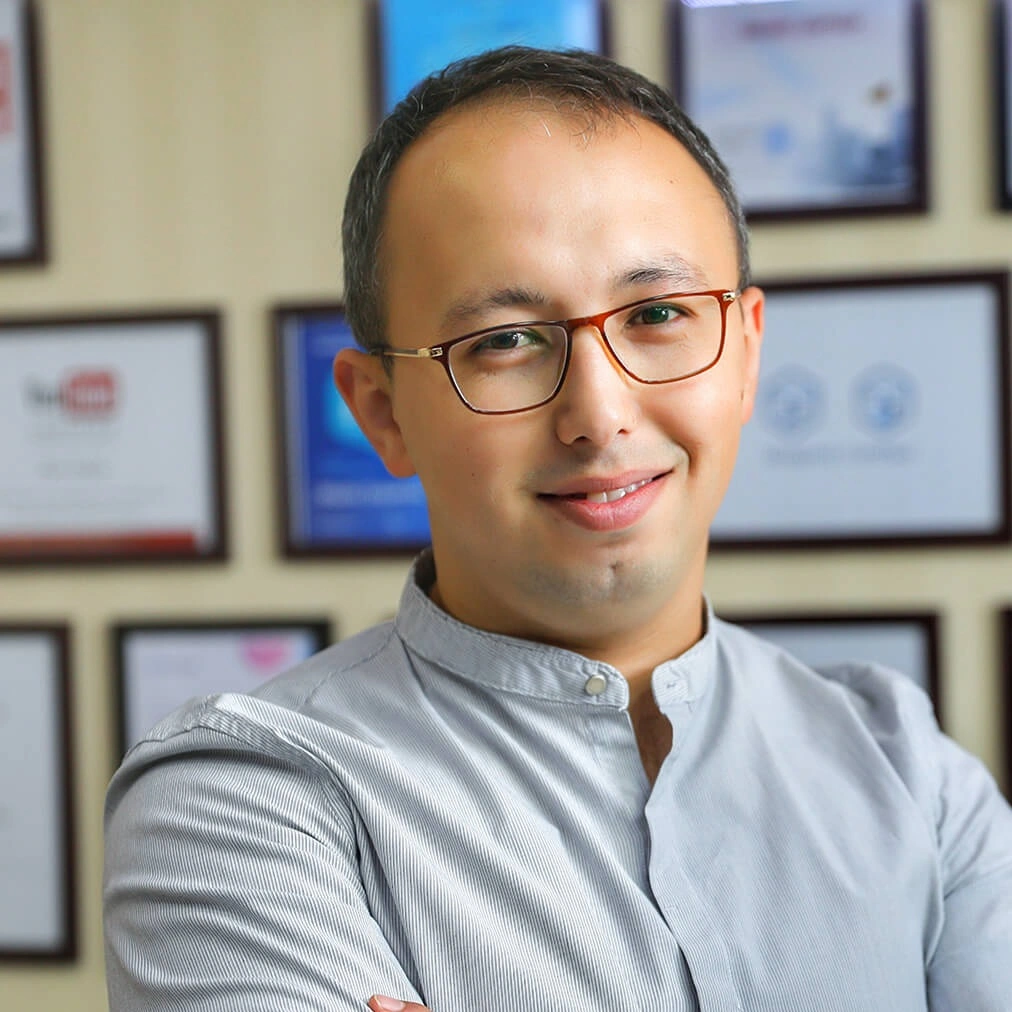 Ilkhom Sabirov